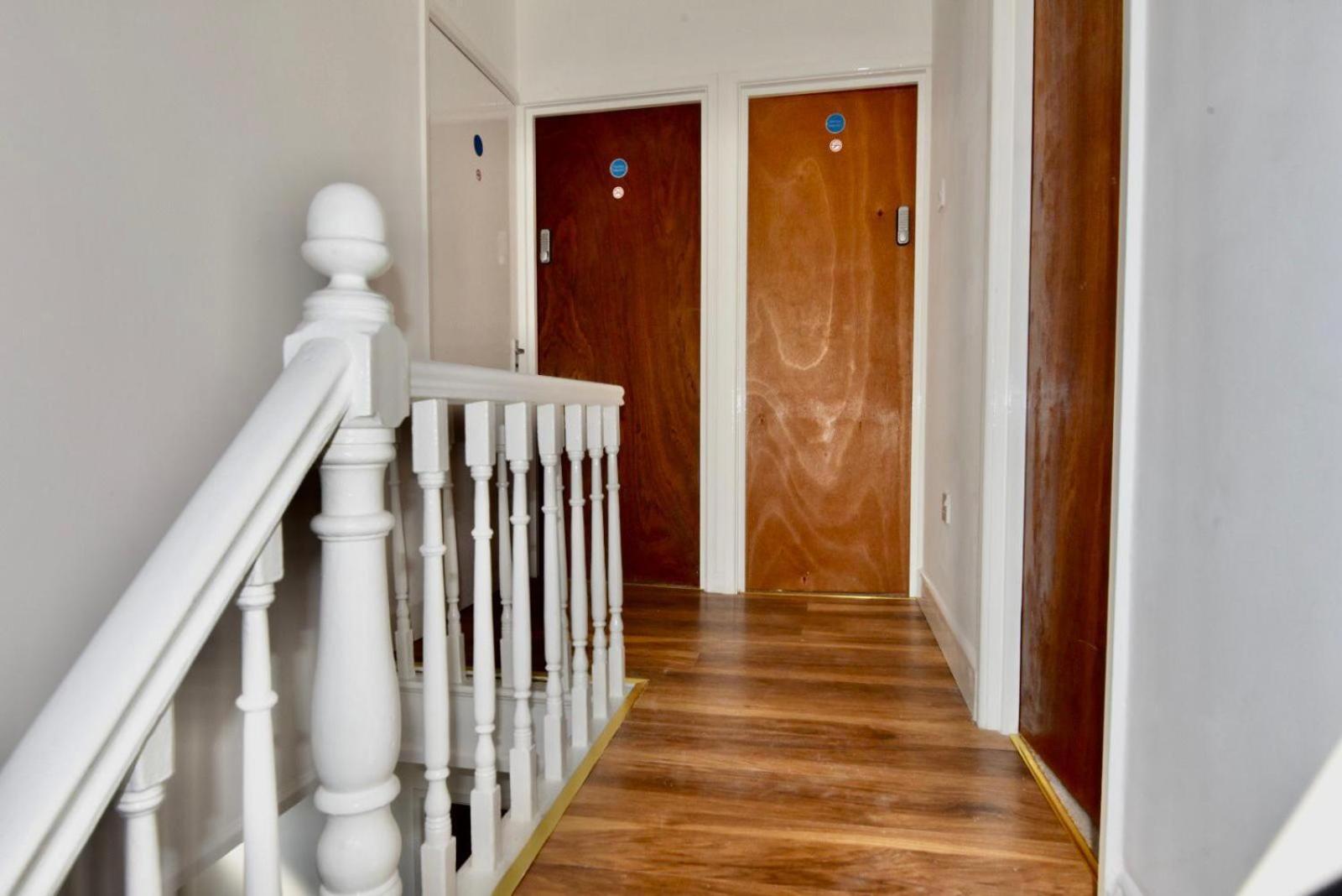 Come On In Lucas Street Newport Train Station Sleep Upto 8 Villa Kültér fotó